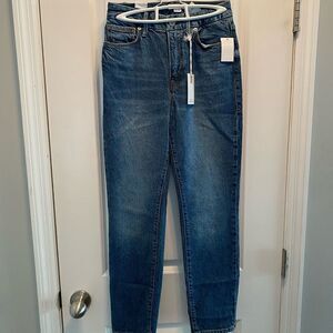 Good American Good Classic Jeans